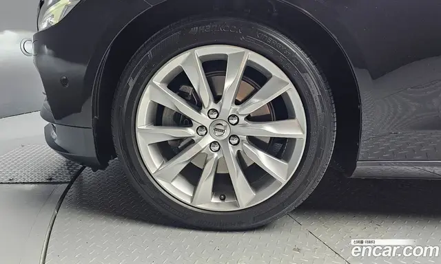 Volvo S90 2017 2.0 автомат (гидро), миниатюра 5 Volvo S90 2017 2.0 автомат (гидро), миниатюра 5
