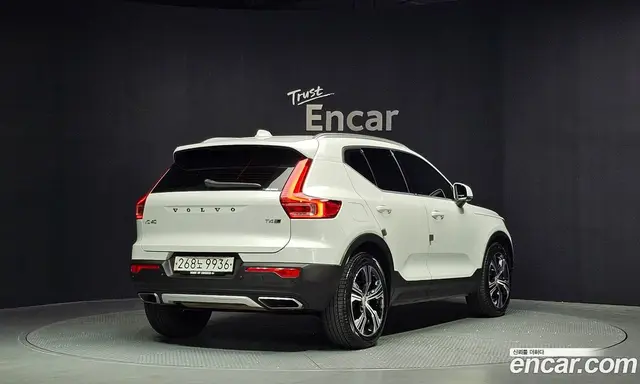 Volvo XC40 2020 2.0 автомат (гидро), миниатюра 2 Volvo XC40 2020 2.0 автомат (гидро), миниатюра 2