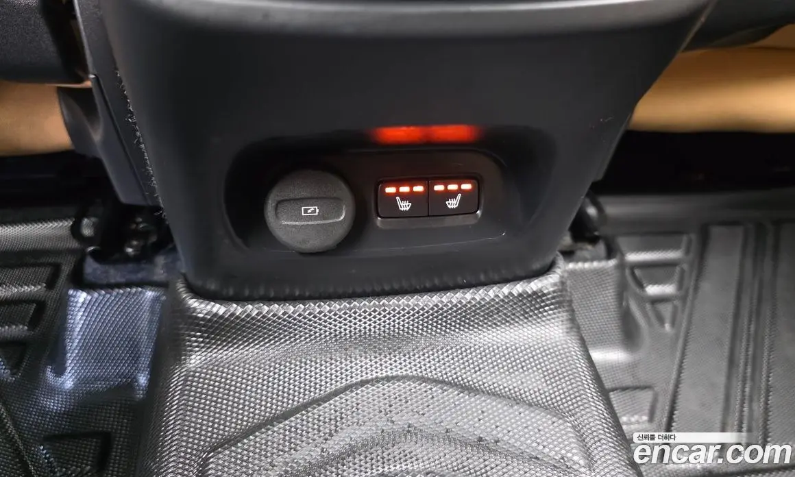 Volvo XC40 2020 2.0 автомат (гидро), фото 25 Volvo XC40 2020 2.0 автомат (гидро), фото 25