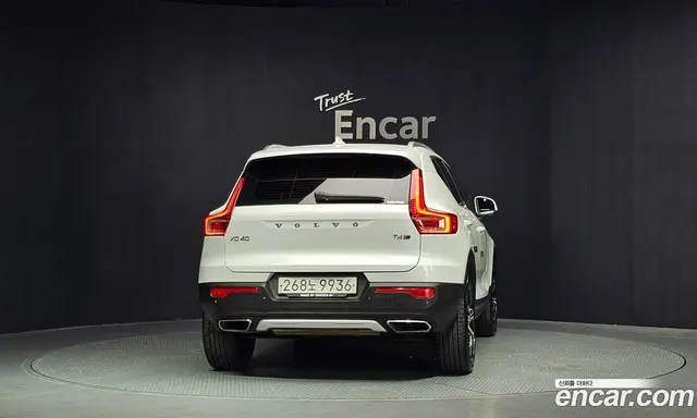 Volvo XC40 2020 2.0 автомат (гидро), миниатюра 4 Volvo XC40 2020 2.0 автомат (гидро), миниатюра 4