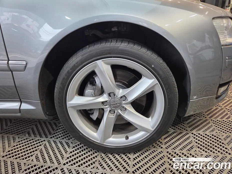 Audi A8 2010 4.2 автомат (гидро), фото 11 Audi A8 2010 4.2 автомат (гидро), фото 11