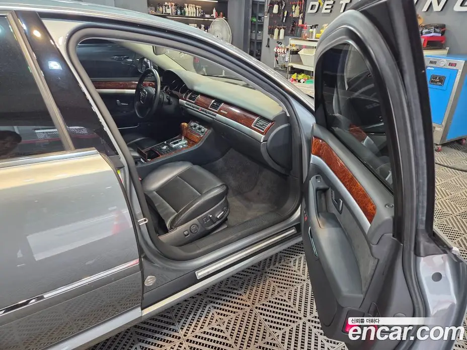 Audi A8 2010 4.2 автомат (гидро), фото 20 Audi A8 2010 4.2 автомат (гидро), фото 20