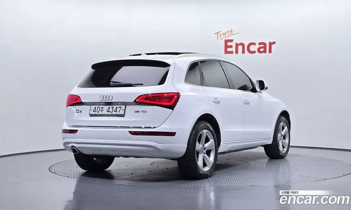 Audi Q5 2014 2.0 автомат (гидро), фото 2