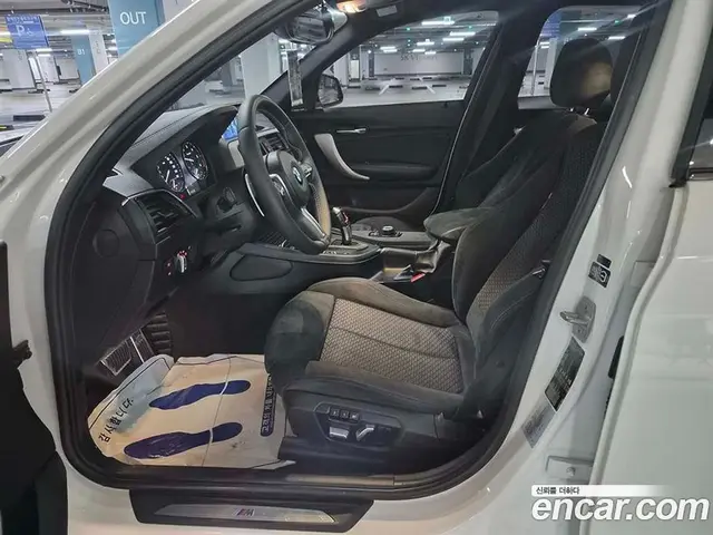 BMW 1 серия 2018 2.0 автомат (гидро), миниатюра 6