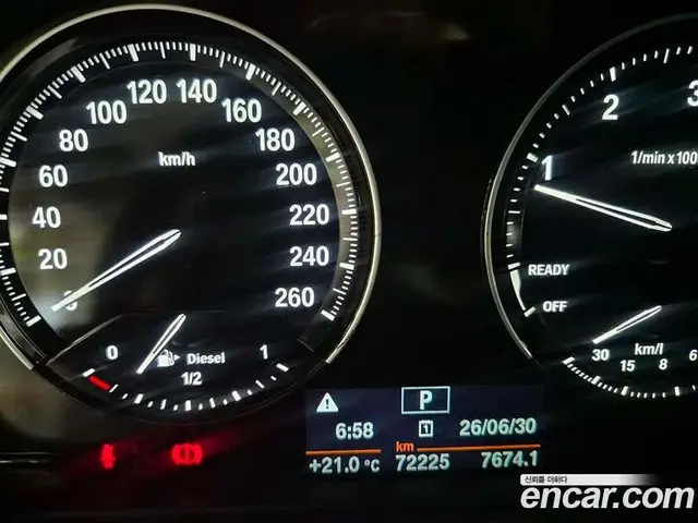 BMW 1 серия 2018 2.0 автомат (гидро), миниатюра 9