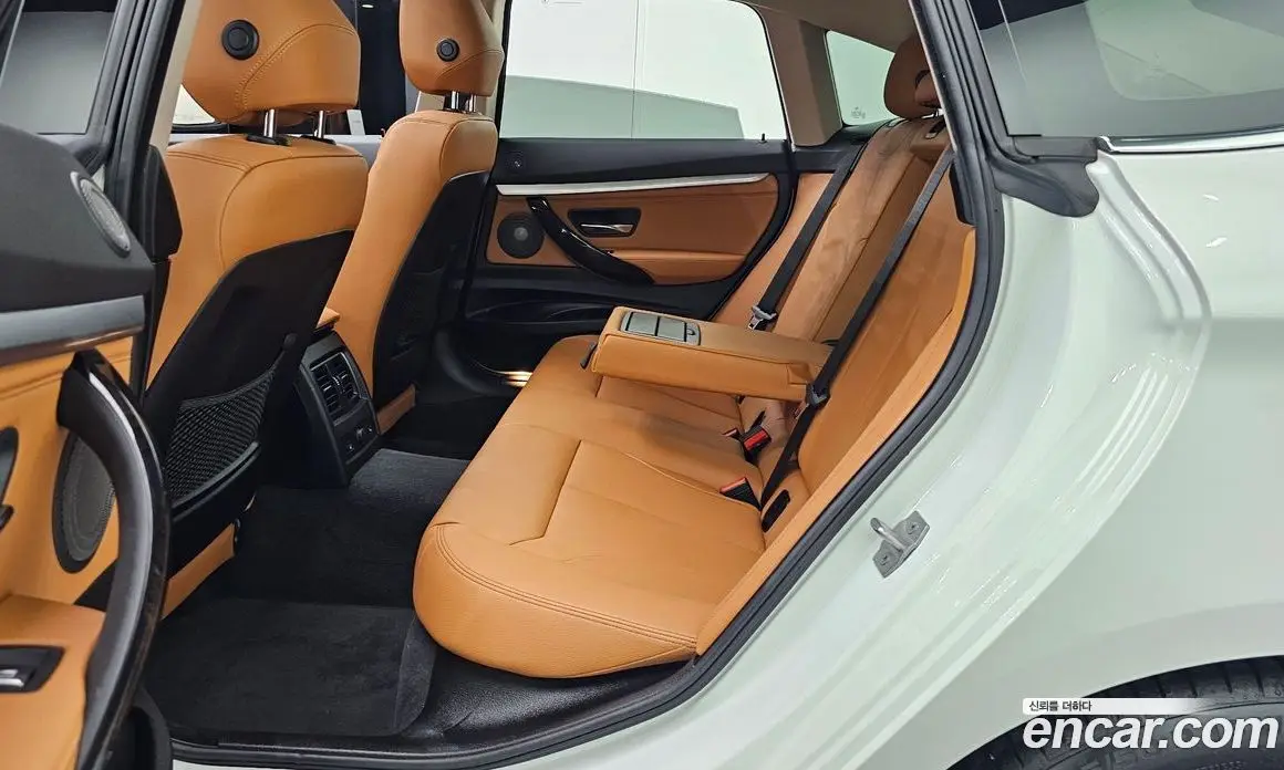 BMW 3 серия 2020 2.0 автомат (гидро), фото 18