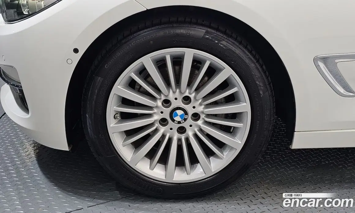 BMW 3 серия 2020 2.0 автомат (гидро), фото 5