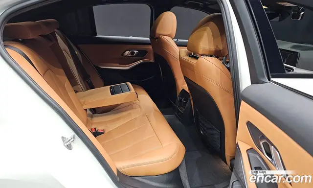 BMW 3 серия 2022 2.0 автомат (гидро), миниатюра 11 BMW 3 серия 2022 2.0 автомат (гидро), миниатюра 11