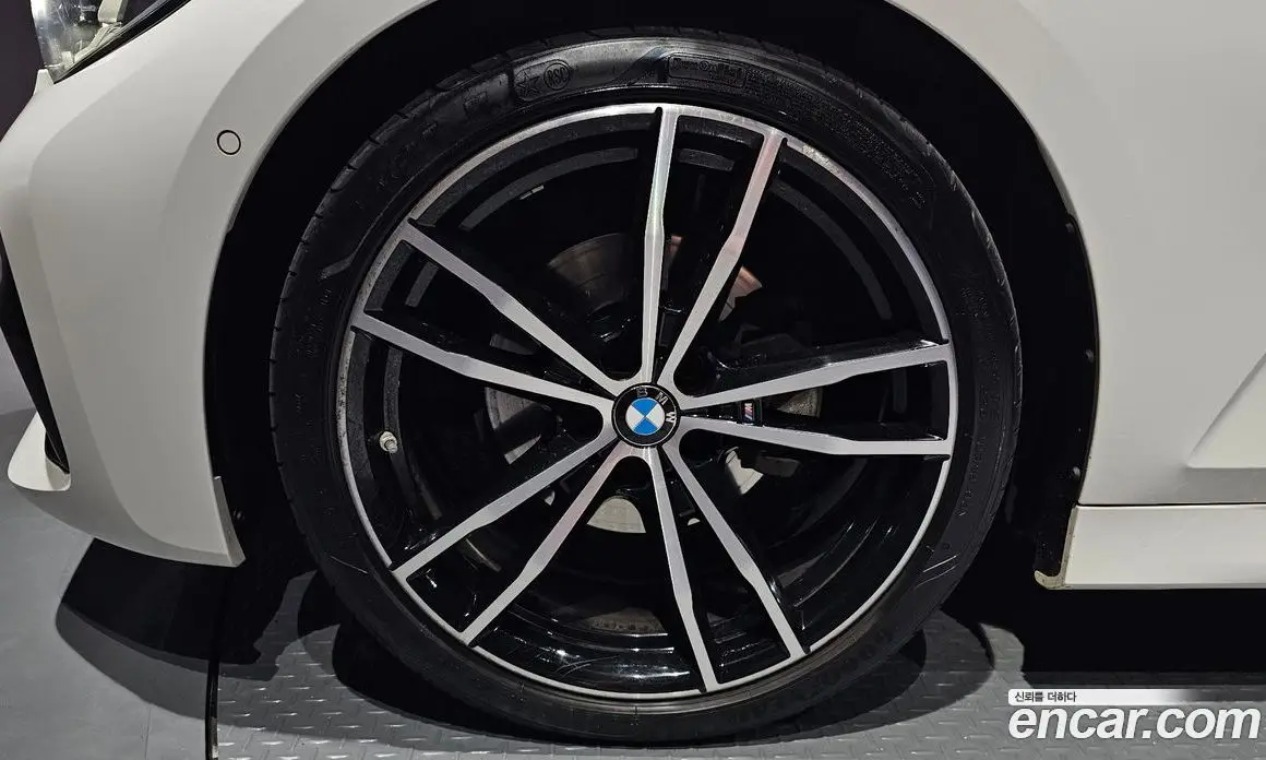 BMW 3 серия 2022 2.0 автомат (гидро), фото 5 BMW 3 серия 2022 2.0 автомат (гидро), фото 5
