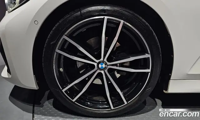 BMW 3 серия 2022 2.0 автомат (гидро), миниатюра 5 BMW 3 серия 2022 2.0 автомат (гидро), миниатюра 5