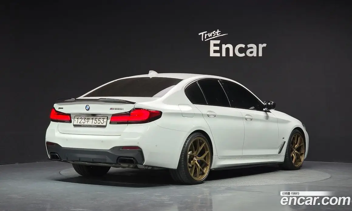BMW 5 серия 2020 4.4 автомат (гидро), фото 1 BMW 5 серия 2020 4.4 автомат (гидро), фото 1