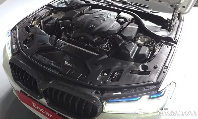 BMW 5 серия 2020 4.4 автомат (гидро), миниатюра 5 BMW 5 серия 2020 4.4 автомат (гидро), миниатюра 5