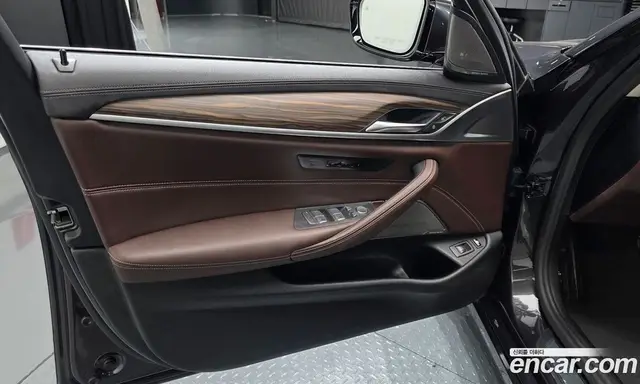 BMW 5 серия 2020 2.0 автомат (гидро), миниатюра 11