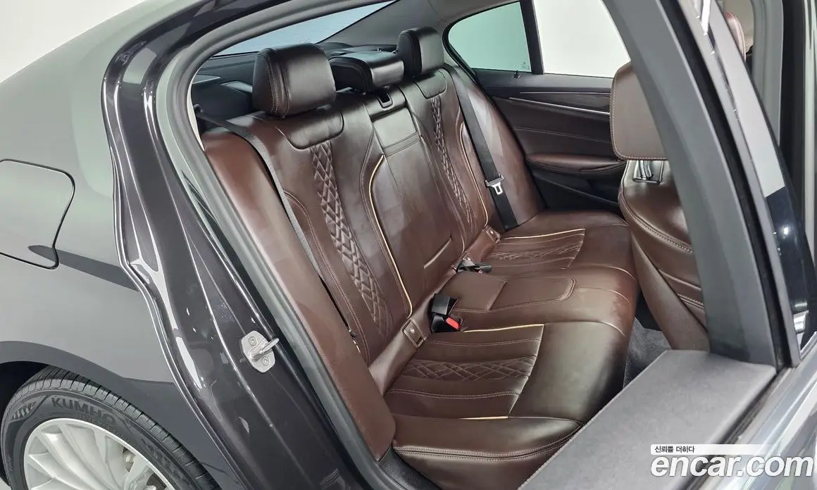 BMW 5 серия 2020 2.0 автомат (гидро), фото 14