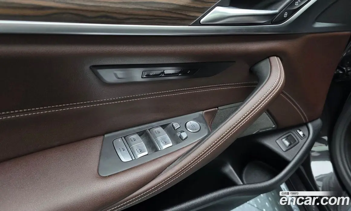 BMW 5 серия 2020 2.0 автомат (гидро), фото 26