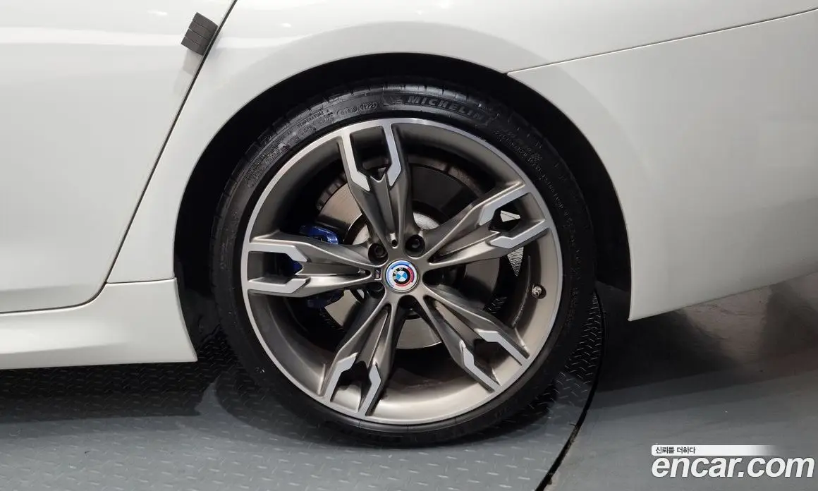 BMW 5 серия 2021 4.4 автомат (гидро), фото 7 BMW 5 серия 2021 4.4 автомат (гидро), фото 7