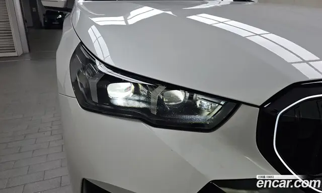BMW 5 серия 2025 2.0 автомат (гидро), миниатюра 8 BMW 5 серия 2025 2.0 автомат (гидро), миниатюра 8