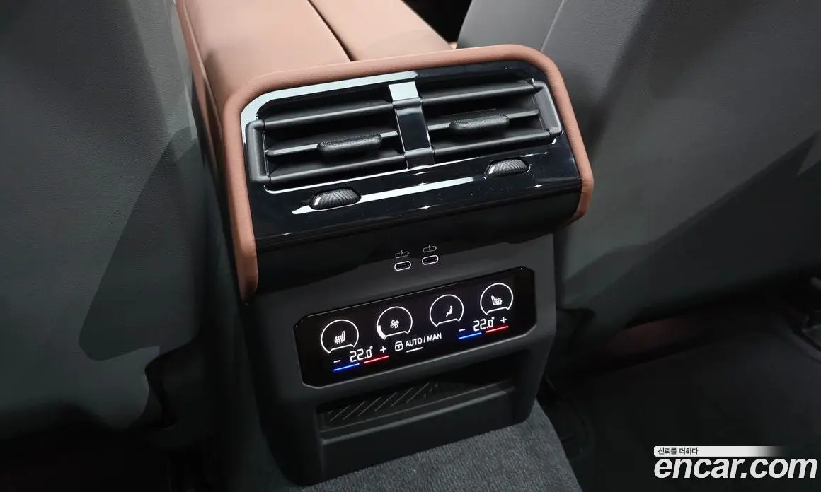 BMW 5 серия 2025 2.0 автомат (гидро), фото 31 BMW 5 серия 2025 2.0 автомат (гидро), фото 31