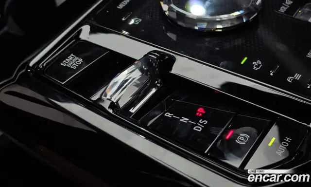 BMW 5 серия 2025 2.0 автомат (гидро), миниатюра 9