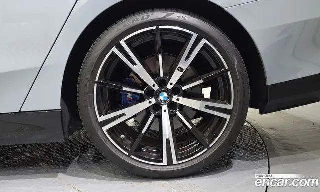 BMW 5 серия 2025 2.0 автомат (гидро), миниатюра 7