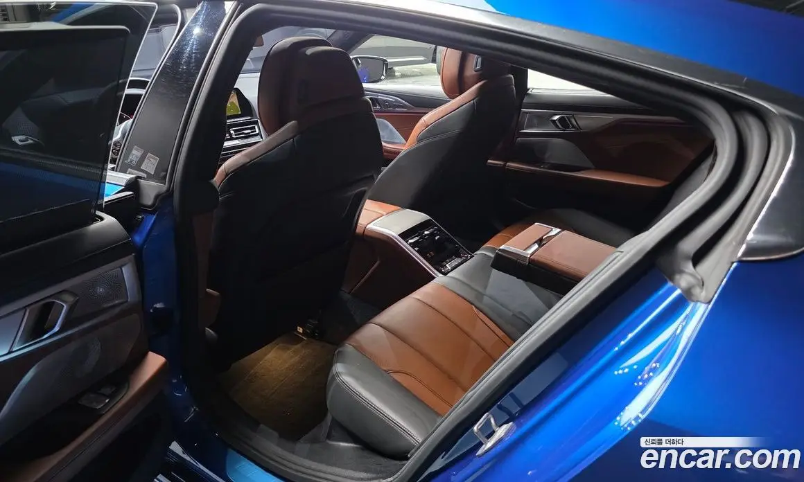 BMW 8 серия 2020 3.0 автомат (гидро), фото 16 BMW 8 серия 2020 3.0 автомат (гидро), фото 16