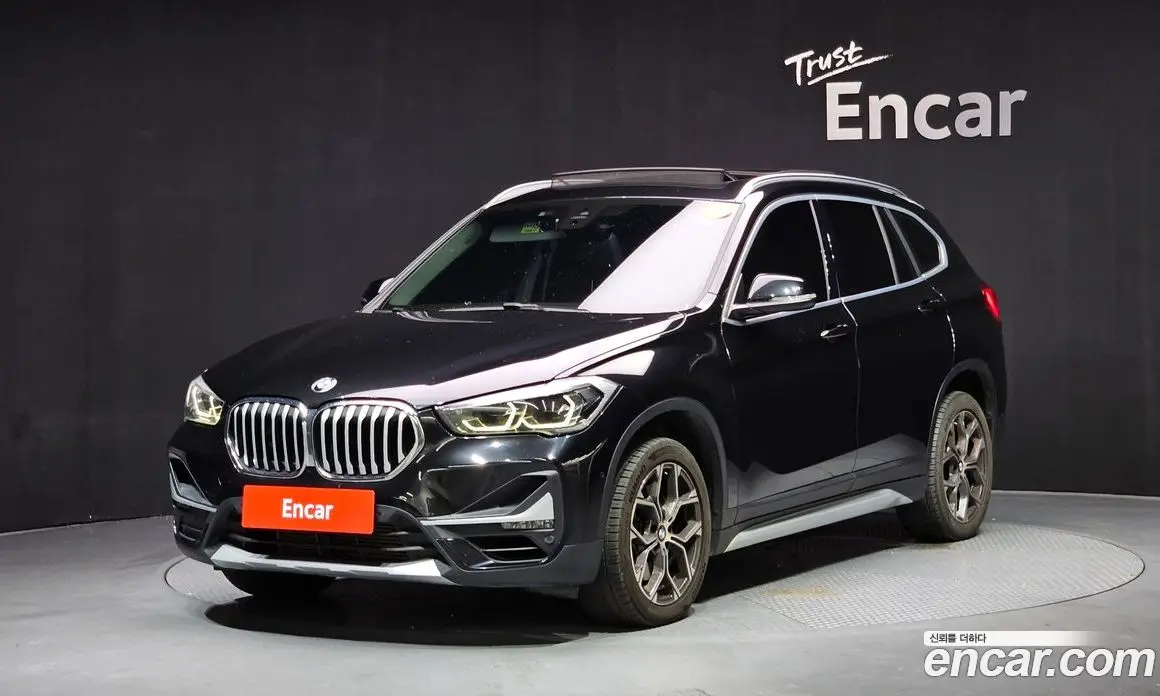 BMW X1 2021 2.0 автомат (гидро), фото 1 BMW X1 2021 2.0 автомат (гидро), фото 1