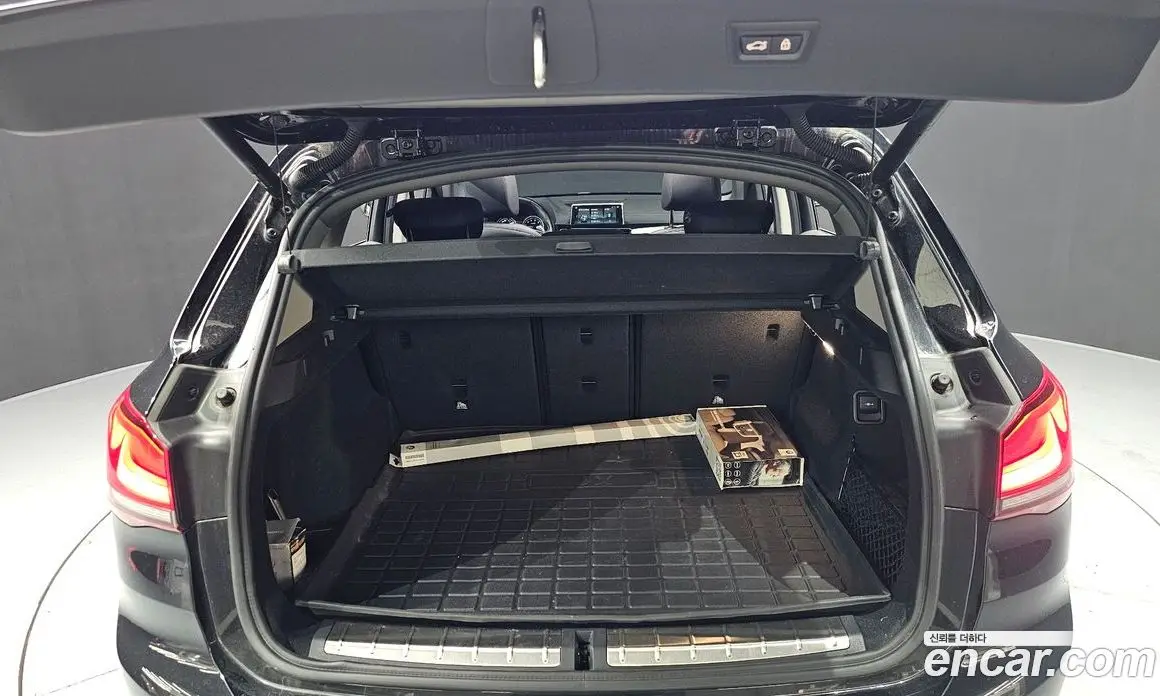 BMW X1 2021 2.0 автомат (гидро), фото 20 BMW X1 2021 2.0 автомат (гидро), фото 20
