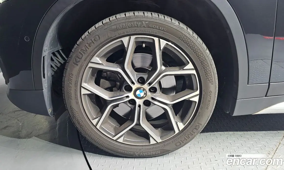 BMW X1 2021 2.0 автомат (гидро), фото 5 BMW X1 2021 2.0 автомат (гидро), фото 5