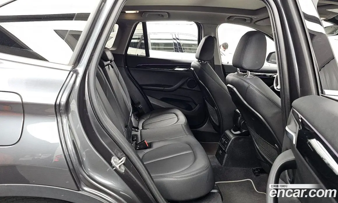 BMW X1 2022 2.0 автомат (гидро), фото 18 BMW X1 2022 2.0 автомат (гидро), фото 18