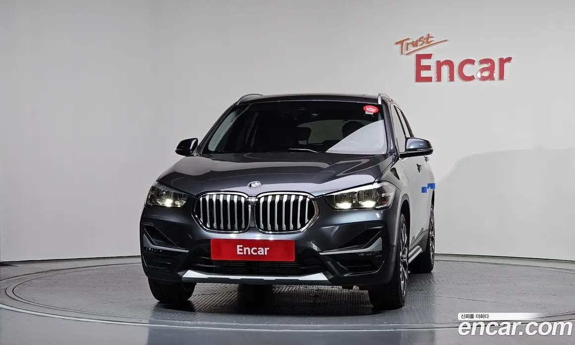 BMW X1 2022 2.0 автомат (гидро), фото 3 BMW X1 2022 2.0 автомат (гидро), фото 3