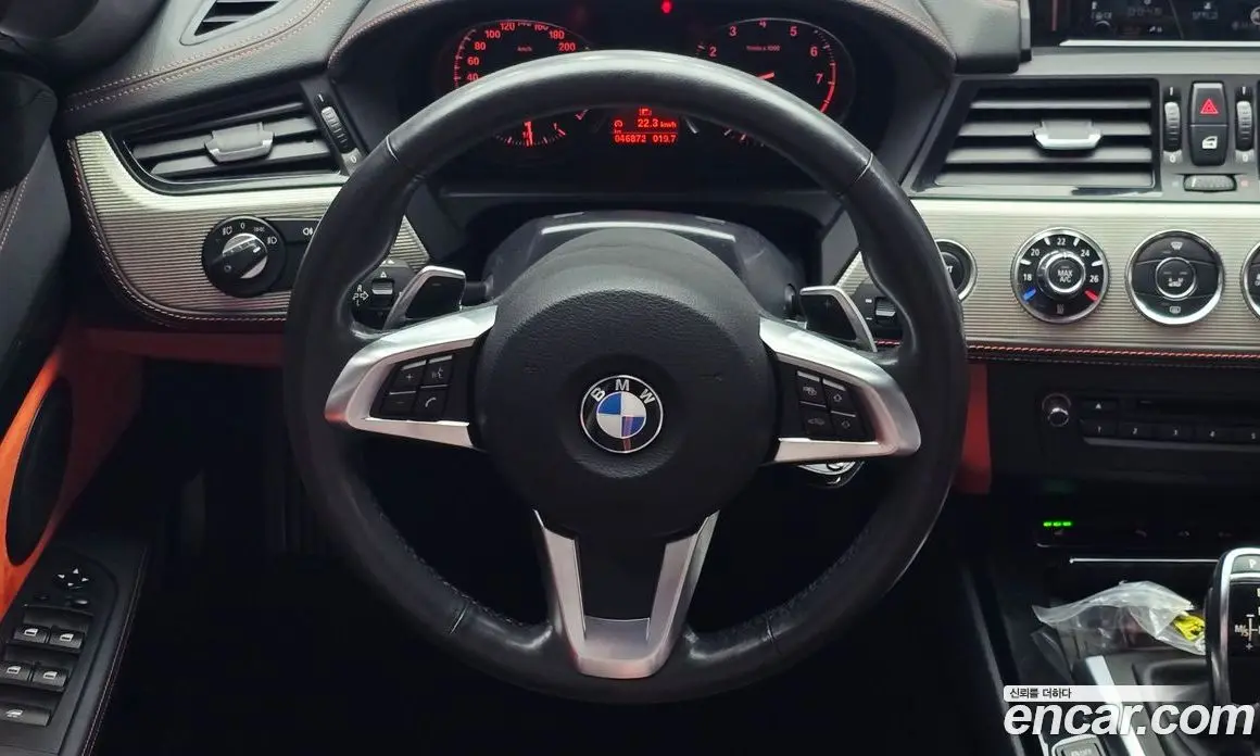 BMW Z4 2013 2.0 автомат (гидро), фото 13 BMW Z4 2013 2.0 автомат (гидро), фото 13