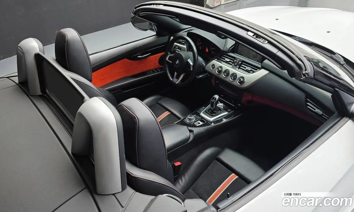 BMW Z4 2013 2.0 автомат (гидро), фото 16 BMW Z4 2013 2.0 автомат (гидро), фото 16