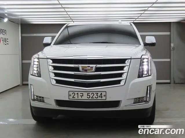 Cadillac Escalade 2017 6.2 автомат (гидро), миниатюра 2