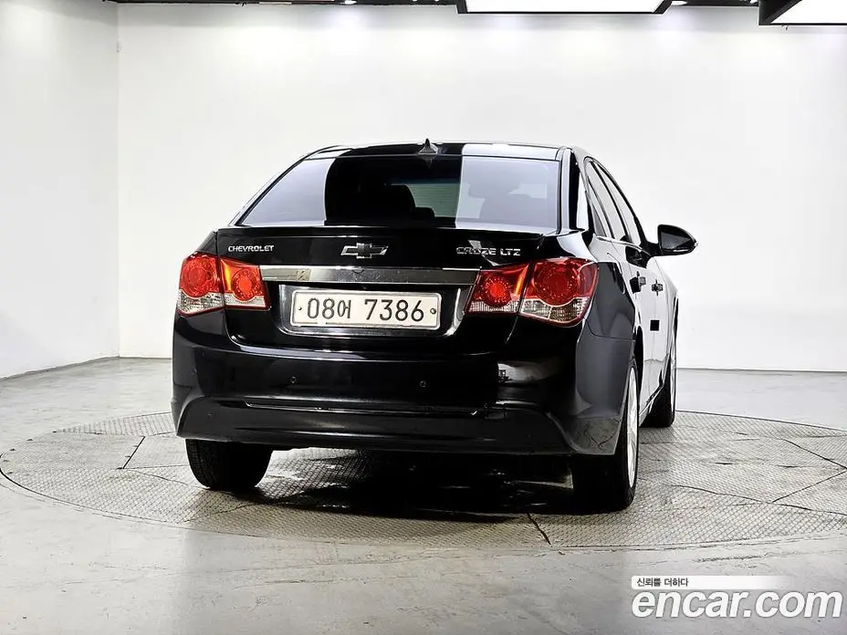 Chevrolet Cruze 2014 1.8 автомат (гидро), фото 3 Chevrolet Cruze 2014 1.8 автомат (гидро), фото 3