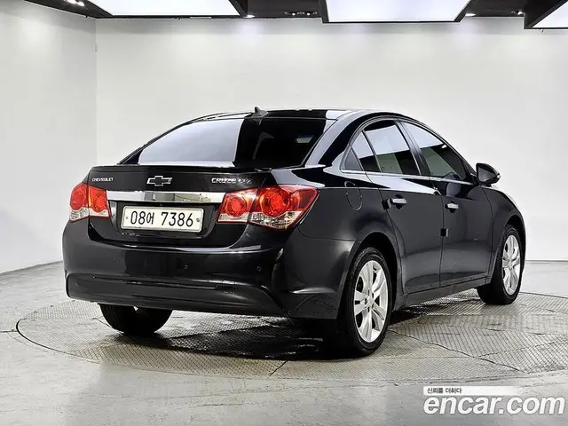Chevrolet Cruze 2014 1.8 автомат (гидро), миниатюра 4 Chevrolet Cruze 2014 1.8 автомат (гидро), миниатюра 4