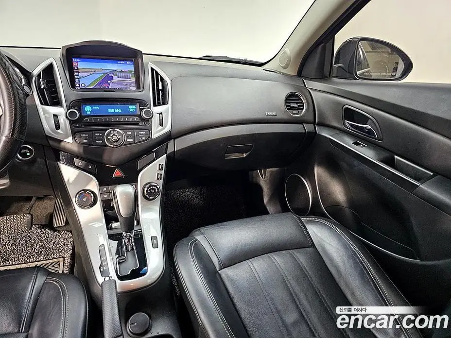Chevrolet Cruze 2014 1.8 автомат (гидро), фото 10 Chevrolet Cruze 2014 1.8 автомат (гидро), фото 10