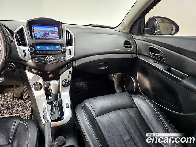 Chevrolet Cruze 2014 1.8 автомат (гидро), миниатюра 10 Chevrolet Cruze 2014 1.8 автомат (гидро), миниатюра 10