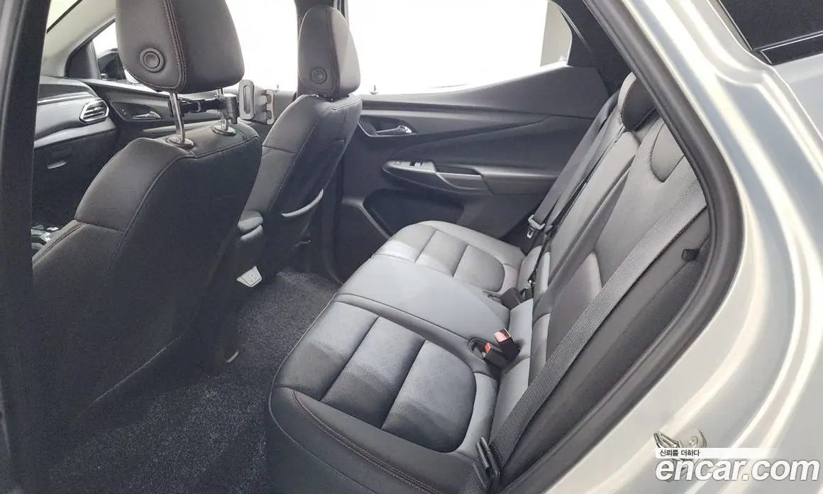 Chevrolet 볼트 EUV 2022 0.2 автомат (гидро), фото 27 Chevrolet 볼트 EUV 2022 0.2 автомат (гидро), фото 27