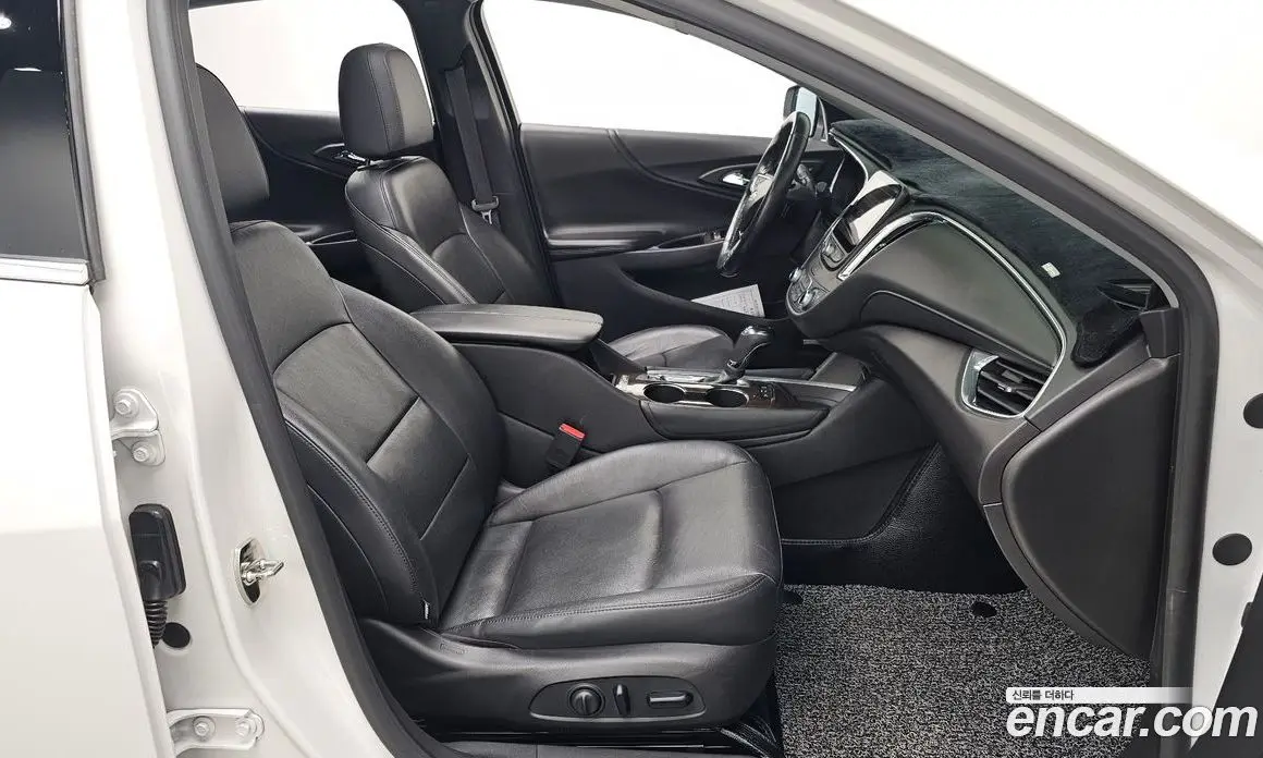 Chevrolet Malibu 2018 2.0 автомат (гидро), фото 11