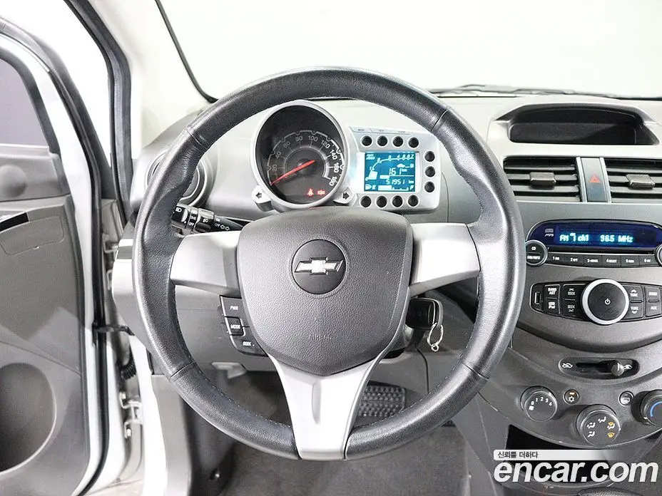 Chevrolet Spark 2012 1.0 автомат (гидро), фото 16 Chevrolet Spark 2012 1.0 автомат (гидро), фото 16