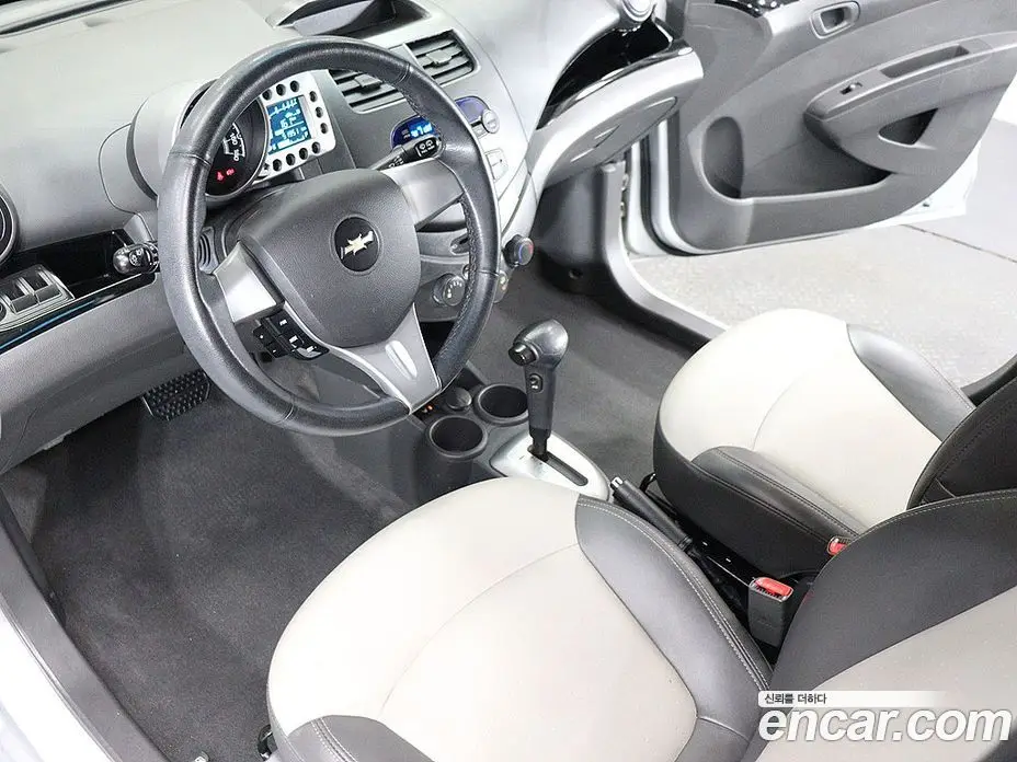 Chevrolet Spark 2012 1.0 автомат (гидро), фото 18 Chevrolet Spark 2012 1.0 автомат (гидро), фото 18
