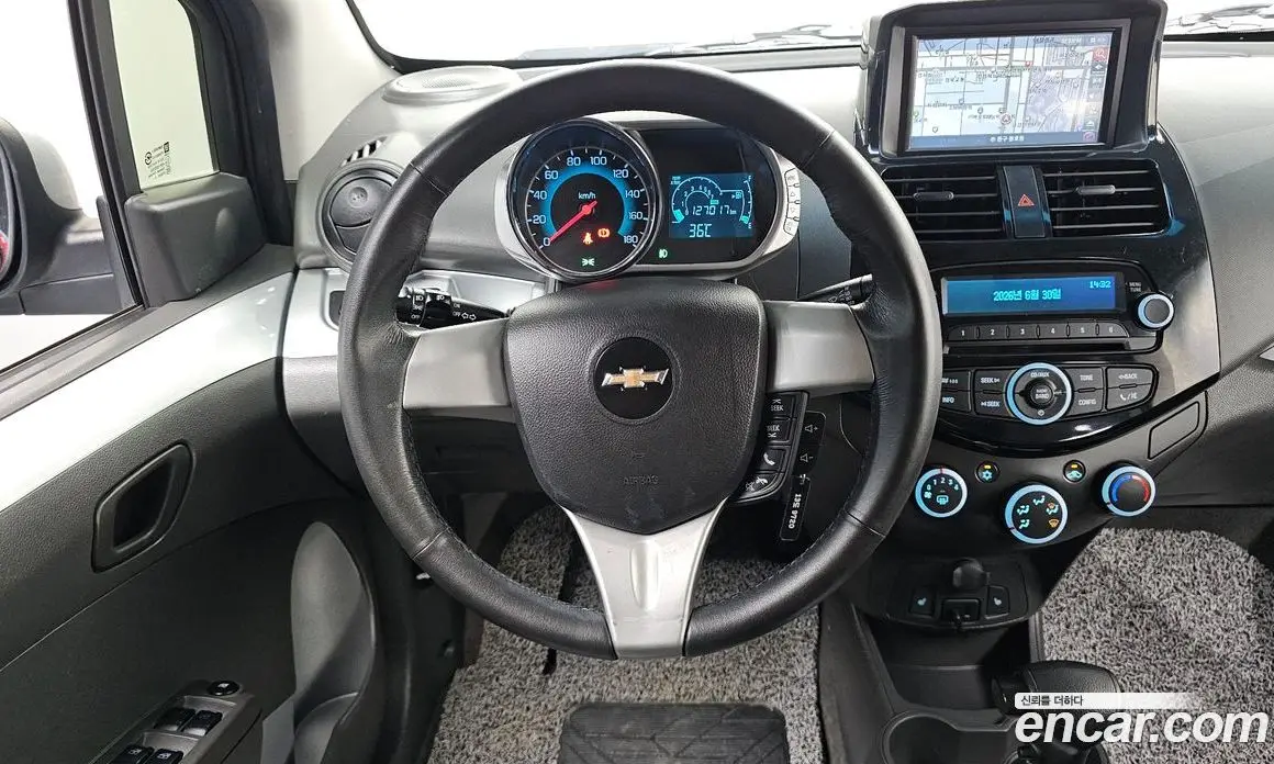 Chevrolet Spark 2014 1.0 автомат (гидро), фото 13 Chevrolet Spark 2014 1.0 автомат (гидро), фото 13