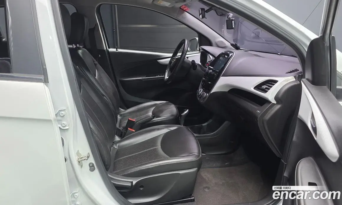 Chevrolet Spark 2015 1.0 автомат (гидро), фото 17 Chevrolet Spark 2015 1.0 автомат (гидро), фото 17