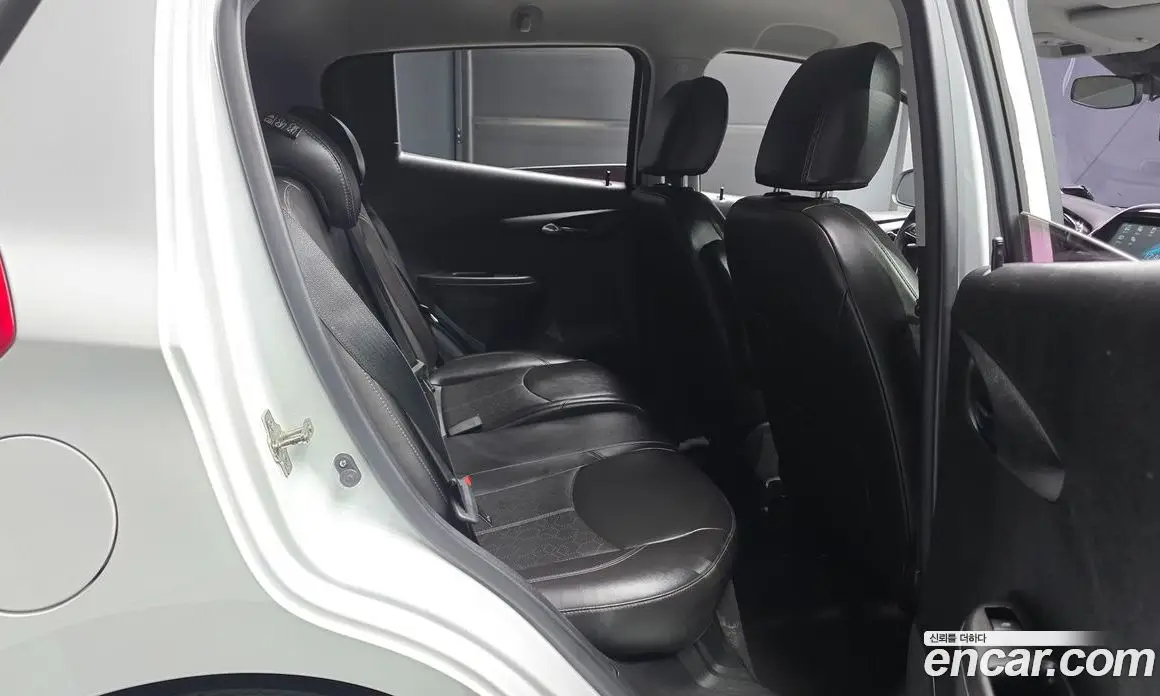 Chevrolet Spark 2015 1.0 автомат (гидро), фото 18 Chevrolet Spark 2015 1.0 автомат (гидро), фото 18