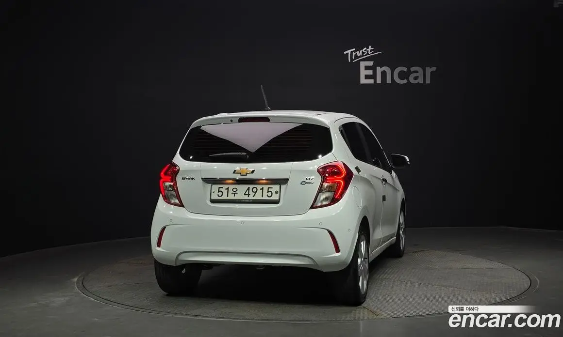 Chevrolet Spark 2015 1.0 автомат (гидро), фото 4 Chevrolet Spark 2015 1.0 автомат (гидро), фото 4