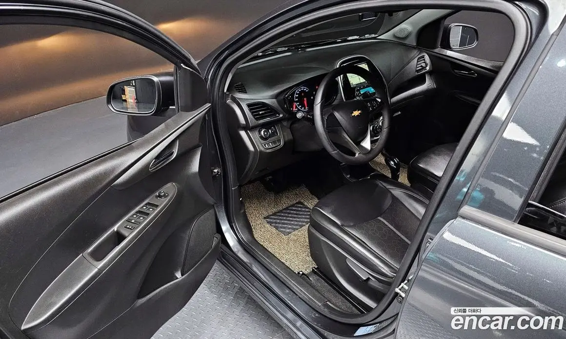 Chevrolet Spark 2018 1.0 автомат (гидро), фото 10 Chevrolet Spark 2018 1.0 автомат (гидро), фото 10