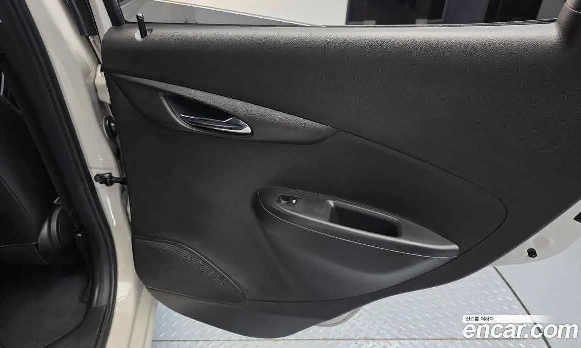 Chevrolet Spark 2019 1.0 автомат (гидро), фото 15