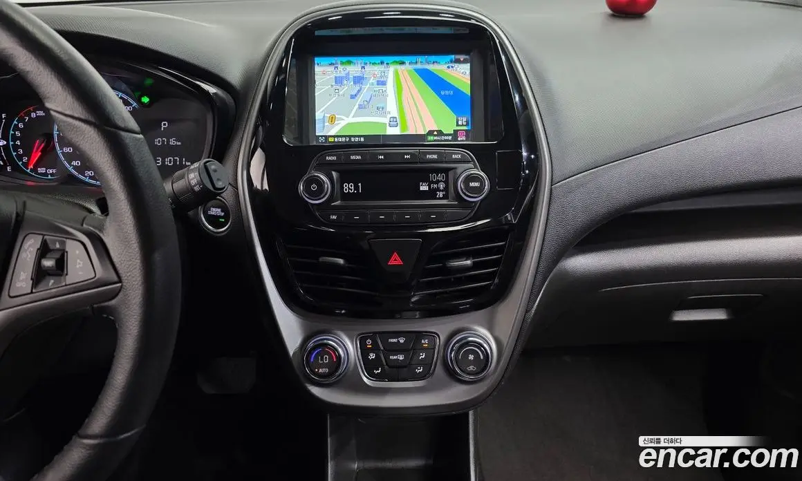 Chevrolet Spark 2019 1.0 автомат (гидро), фото 21