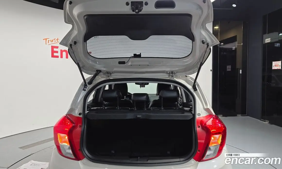 Chevrolet Spark 2019 1.0 автомат (гидро), фото 26