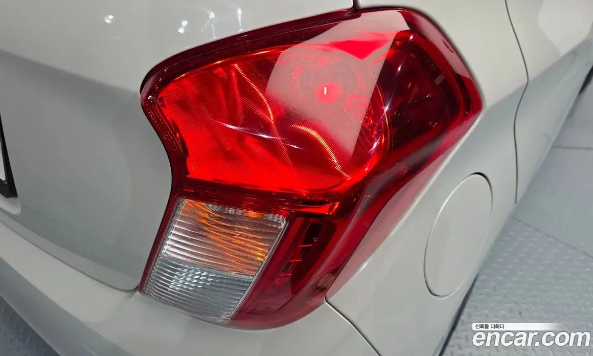 Chevrolet Spark 2019 1.0 автомат (гидро), фото 9